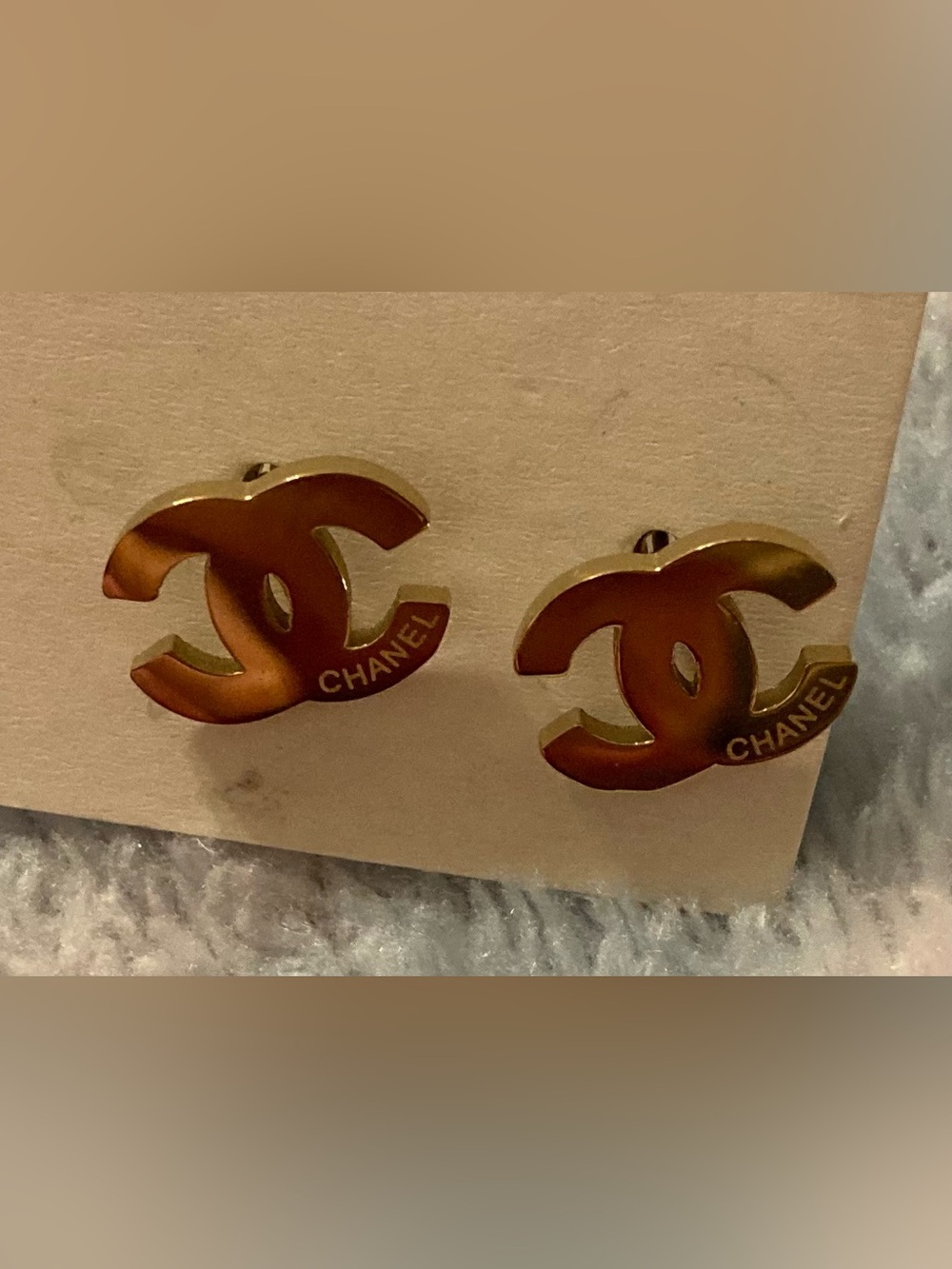 Fashion Gold Tortoiseshell CC Stud Earrings
